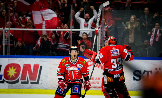 Örebros Greg Squires sätter