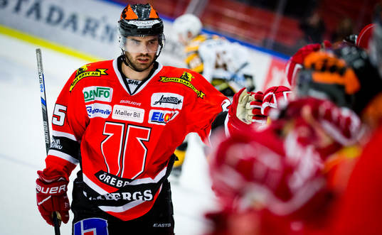 Örebros Martin Johansson jublar