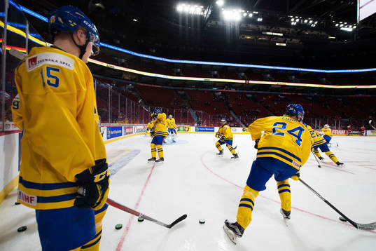 Sveriges spelare värmer upp