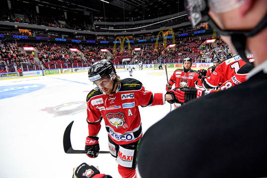 Malmö Redhawks Andreas Thuresson jublar