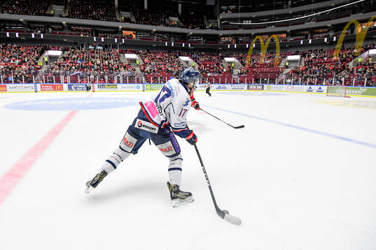 Linköpings Henrik Törnqvist gör 1-3 i tom kasse