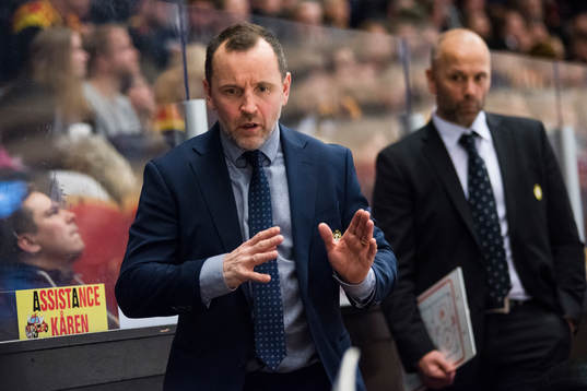 Brynäs tränare Thomas Berglund och assisterande tränare