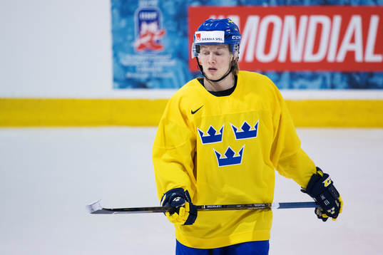 Alexander Nylander på Sveriges ishockeylandslags träning