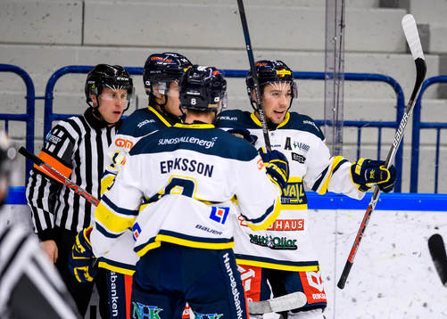 Sundsvalls Mathias Franzén (h) jublar