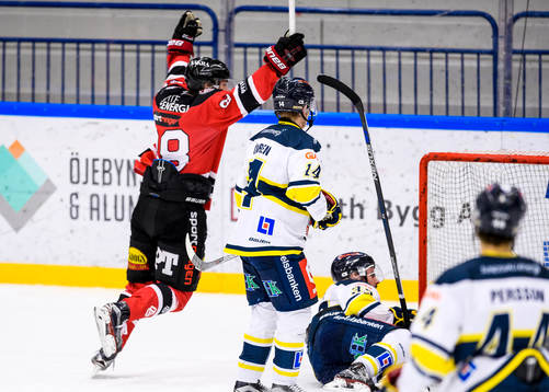 Piteås Erik Wikgren jublar