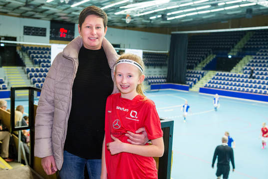 Jennie och Frida Ullner från LB07