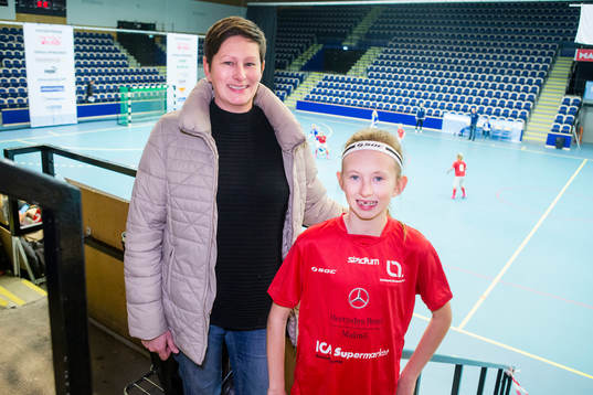 Jennie och Frida Ullner från LB07