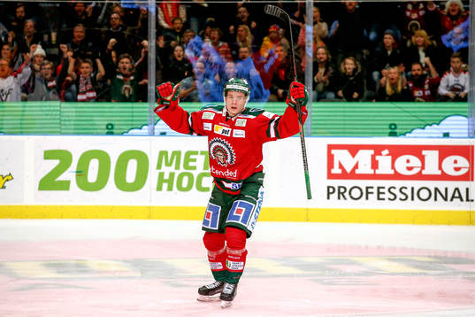 Frölundas Victor Olofsson jublar