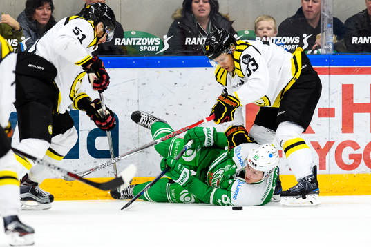 Brynäs Marc Zanetti (v) och Elias Fälth (h)