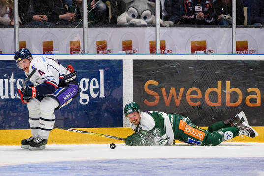 Linköpings Niclas Lundgren och Färjestads Alexander
