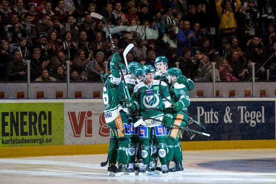Färjestads Magnus Nygren jublar