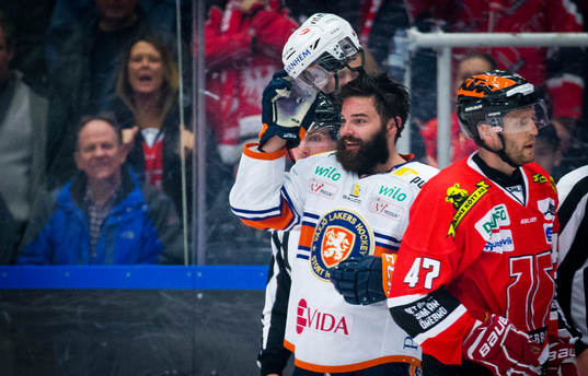 Växjös Linus Fröberg deppar