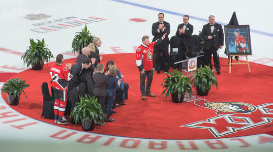 Daniel Alfredsson has his jersey with his number 11 retired
