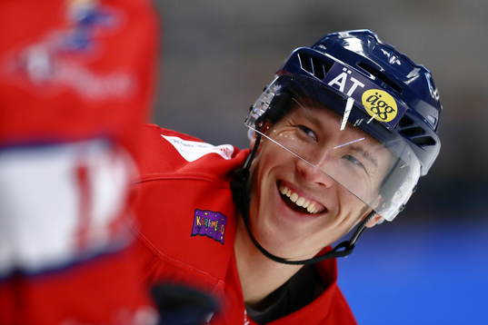 Linköpings Emil Sylvegård jublar
