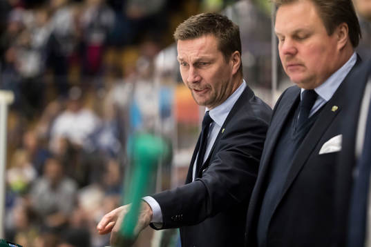 Färjestads assisterande tränare Johan Pennerborn i