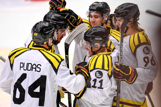 Brynäs Kevin Clark jublar
