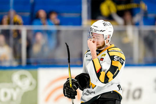 Skellefteås Marcus Pettersson deppar