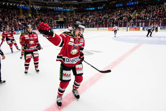 Malmö Redhawks Nils Andersson jublar
