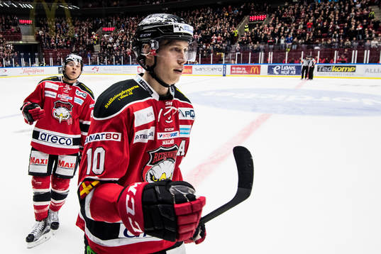 Malmö Redhawks Robin Alvarez jublar