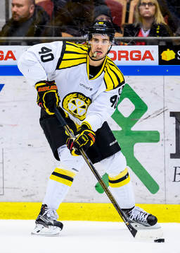 Brynäs Jesper Jensen med pucken