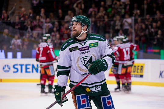 Färjestads Jonas Holös deppar