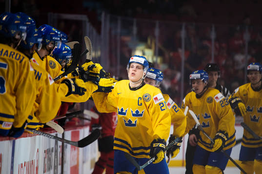 Sveriges Joel Eriksson Ek jublar