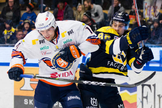 s Kevin Stenlund