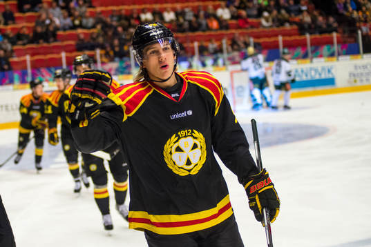 Brynäs Oskar Lindblom jublar