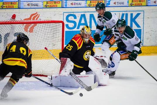 Färjestads Henrik Neubauer