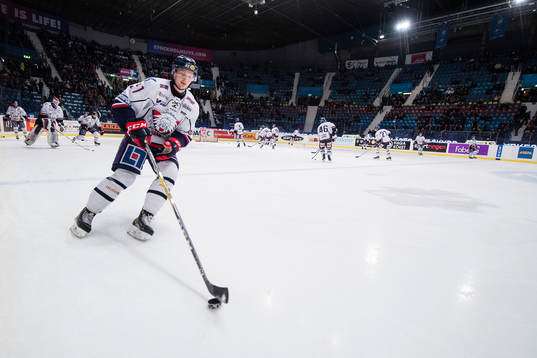 Linköpings Kristian Näkyvä värmer upp