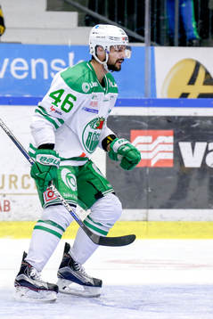 Rögles Kevin Marshall jublar