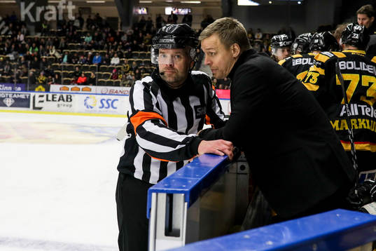 Skellefteås assisterande tränare Bert Robertsson och