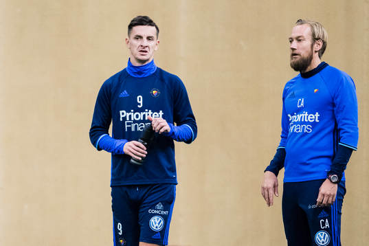 Djurgårdens Haris Radetinac och naprapat Christian