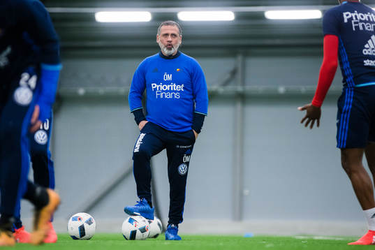 Djurgårdens tränare Özcan Melkemichel