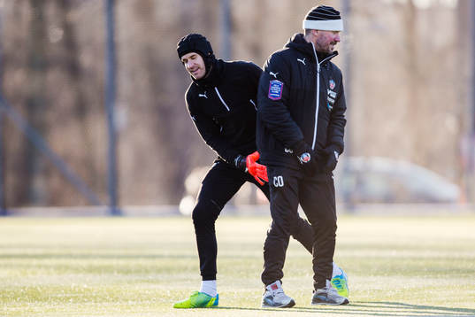 Helsingborgs målvakt Matt Pyzdrowski och fystränare