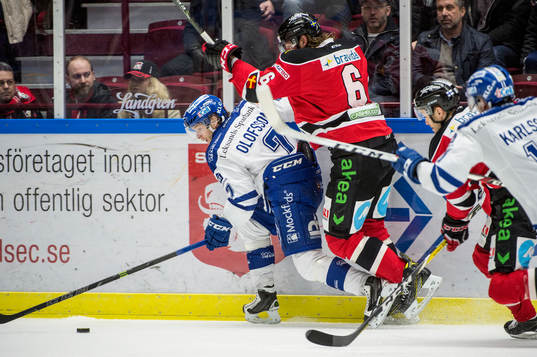Leksands Johan Olofsson mot Malmö Redhawks Stefan Warg