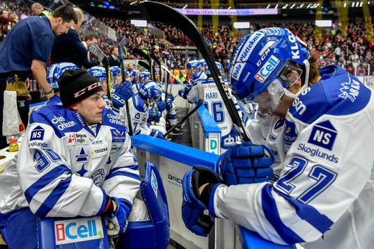 Leksands målvakt Henrik Haukeland och Eric Castonguay