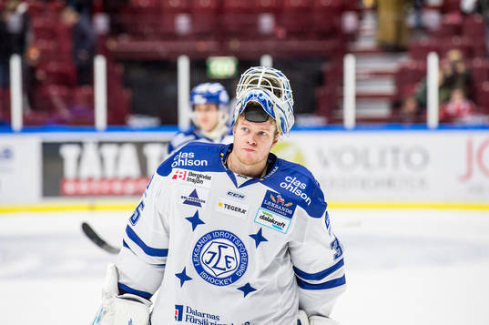Leksands målvakt Atte Engren deppar