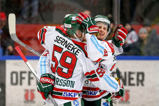 Frölundas Nicklas Lasu jublar