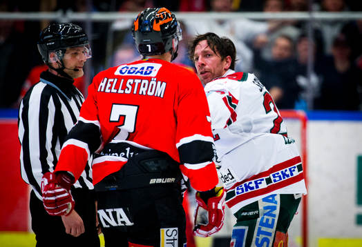 Örebros Alexander Hellström och Frölundas Joel Lundqvist