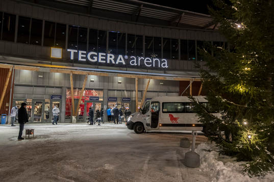 Tegera Arena exteriör innan ishockeymatchen i SHL mellan