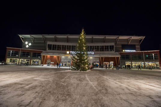 Tegera Arena exteriör innan ishockeymatchen i SHL mellan