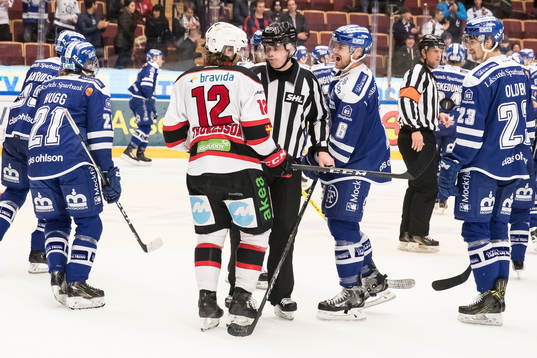 Malmö Redhawks Andreas Thuresson och Leksands Joe Piskula