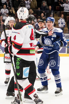 Malmö Redhawks Noah Welch och Leksands Tobias Forsberg