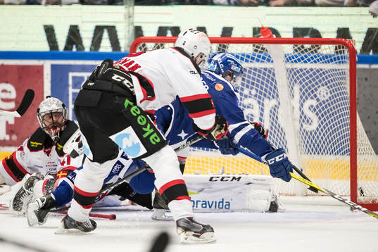 Leksands Johan Porsberger gör 4-3 bakom Malmö Redhawks