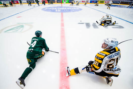 Färjestads Lukas Enqvist och Skellefteås Jimmie Ericsson