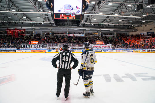 s Christoffer Persson