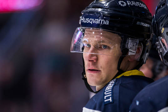 s Simon Önerud