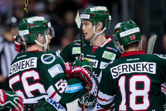 Frölundas Johan Sundström jublar