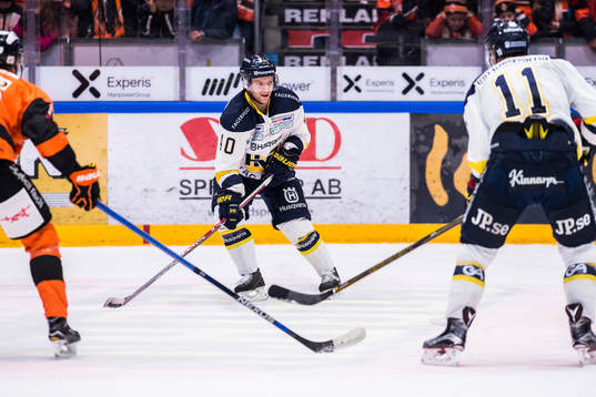 s Pär Arlbrandt